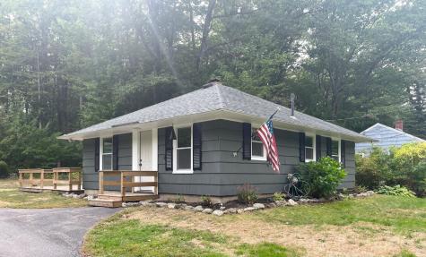11 Pine Road Falmouth ME 04105