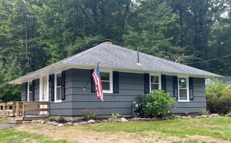 11 Pine Road Falmouth ME 04105