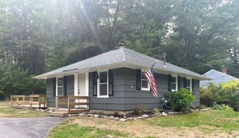 11 Pine Road Falmouth ME 04105