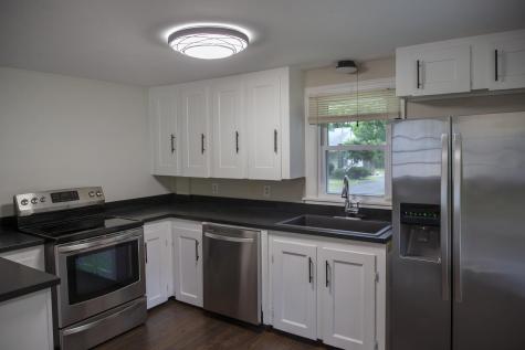 11 Pine Road Falmouth ME 04105
