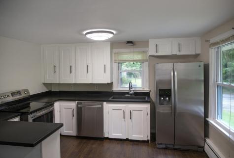 11 Pine Road Falmouth ME 04105