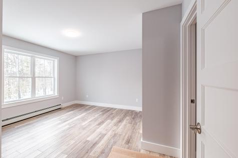 3 Lochview Drive Lewiston ME 04240