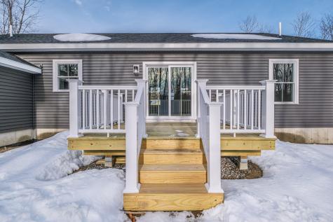 3 Lochview Drive Lewiston ME 04240