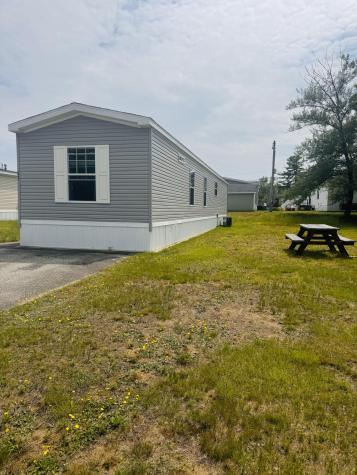 53 Larry Lane Brunswick ME 04011