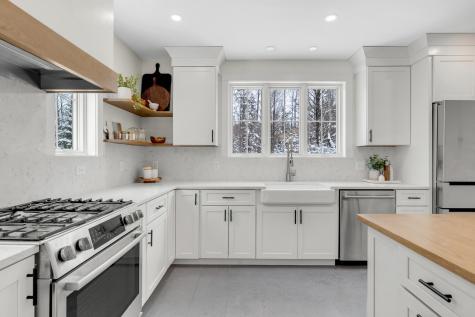 21 Renee Road Freeport ME 04032