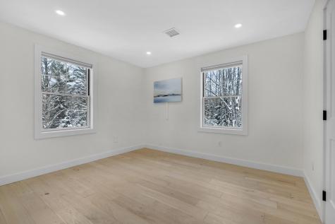 21 Renee Road Freeport ME 04032