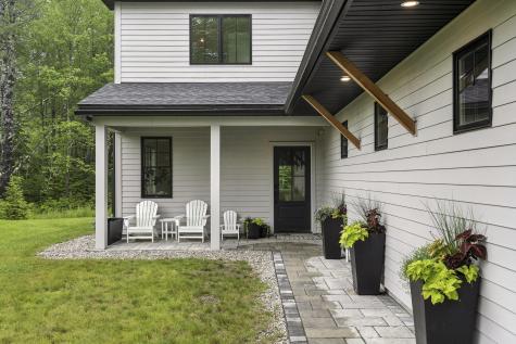 21 Renee Road Freeport ME 04032