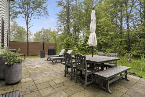 21 Renee Road Freeport ME 04032