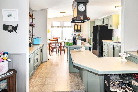 620 Crescent Avenue Rumford ME 04276