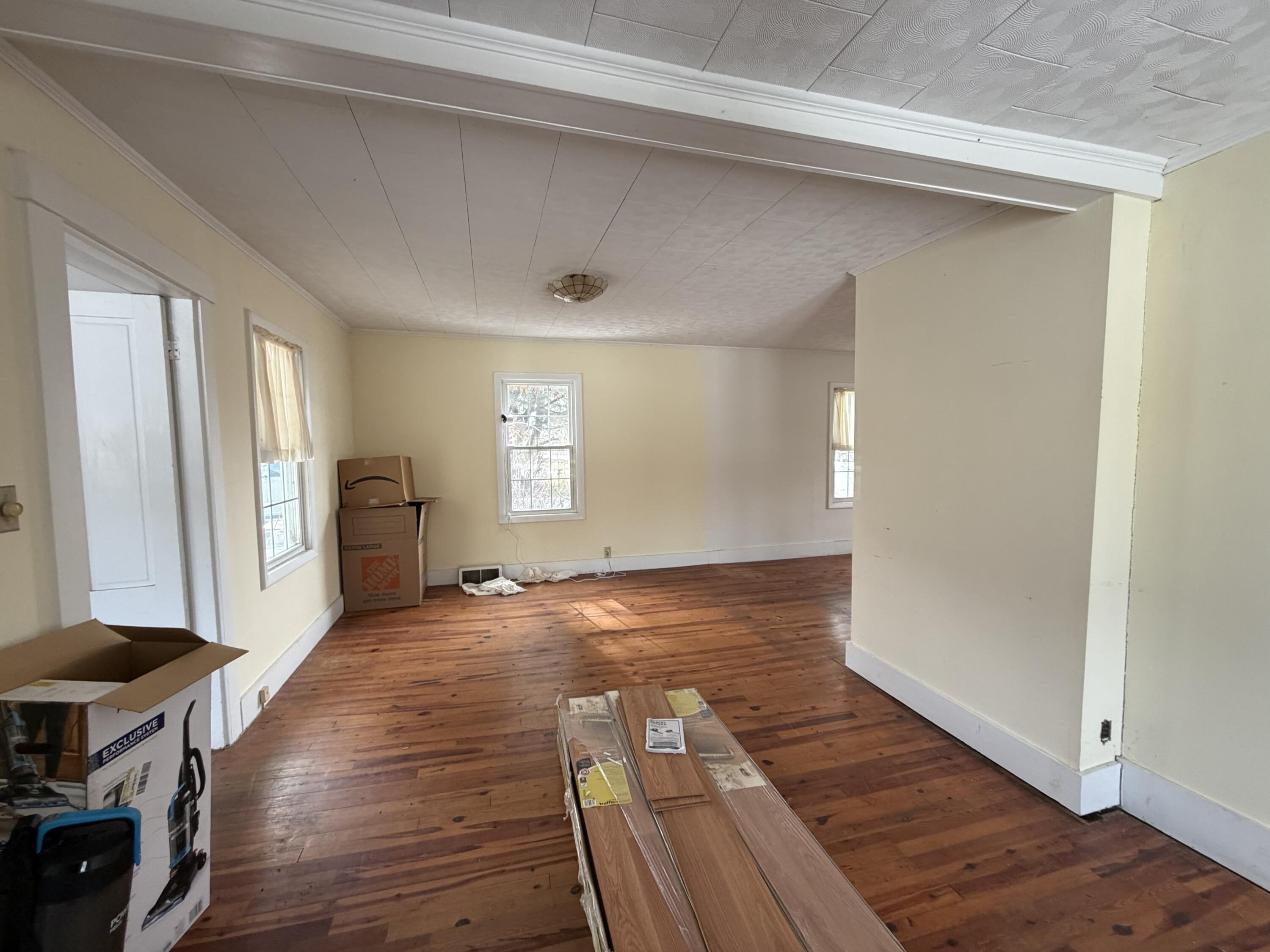 1779 River Road Clinton ME 04927