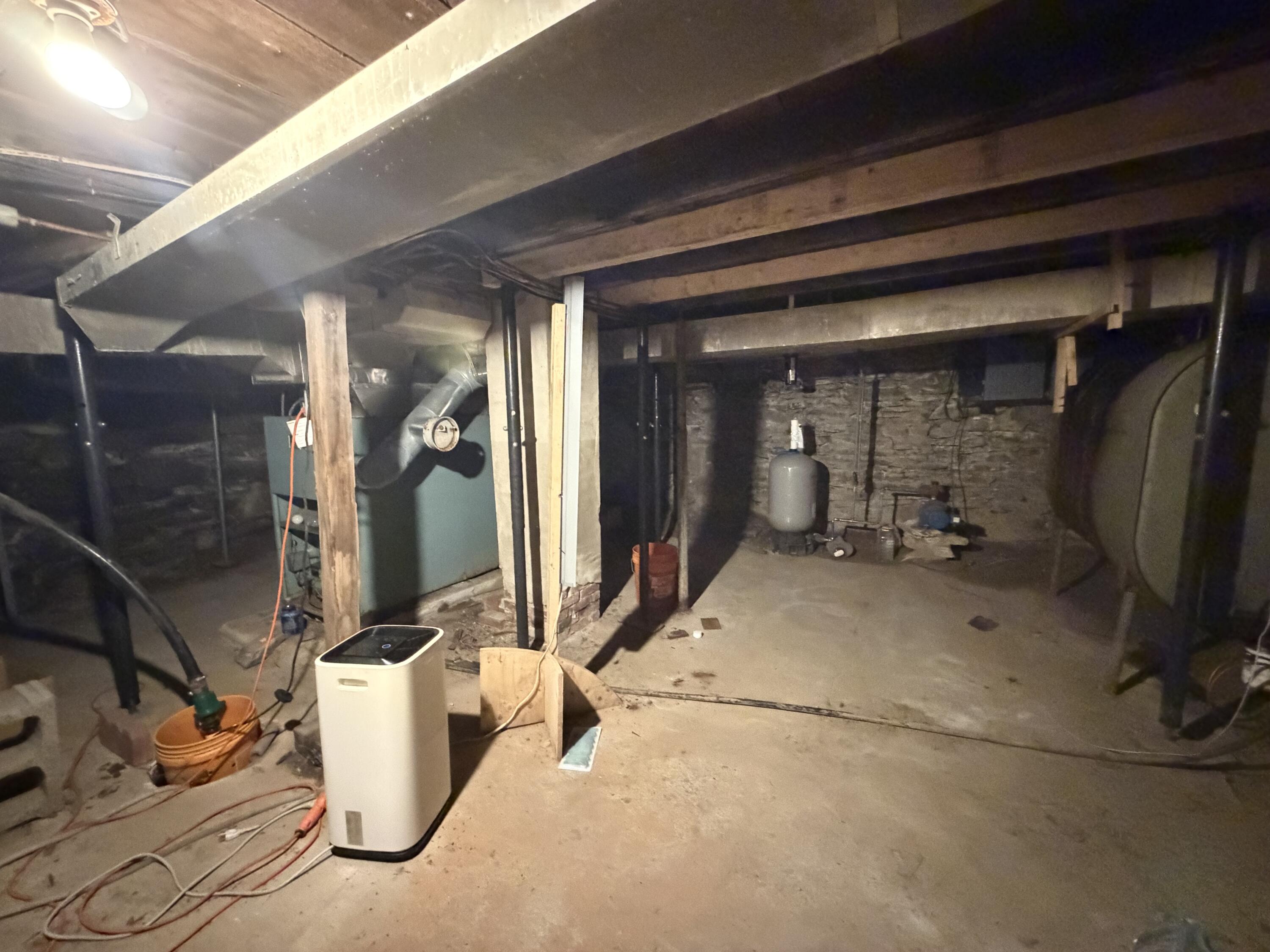 1779 River Road Clinton ME 04927