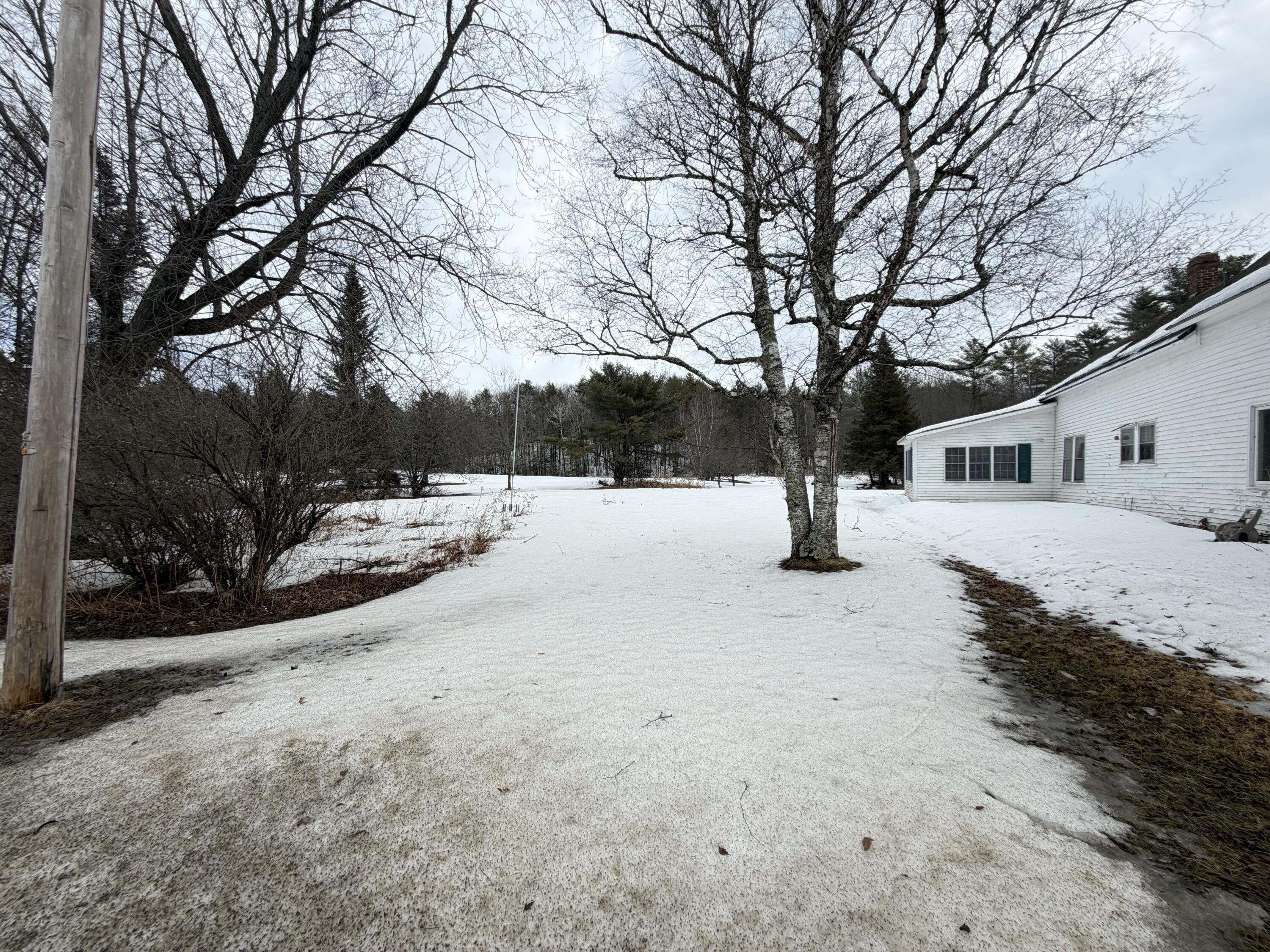 1779 River Road Clinton ME 04927