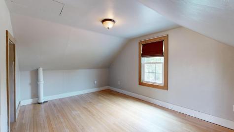 69 Roy Avenue Auburn ME 04210