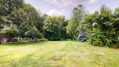 69 Roy Avenue Auburn ME 04210