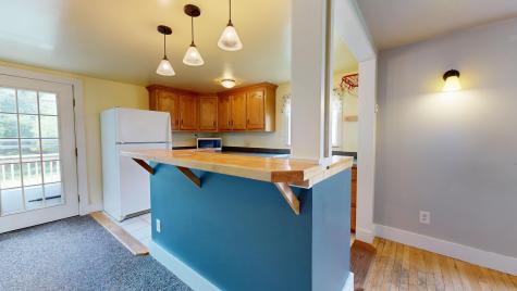 69 Roy Avenue Auburn ME 04210