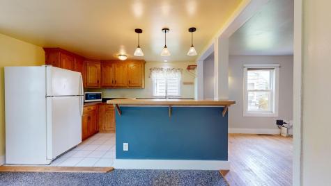 69 Roy Avenue Auburn ME 04210
