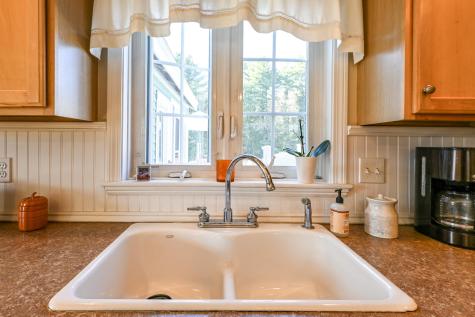 28 East Wind Drive Buxton ME 04093