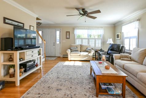 28 East Wind Drive Buxton ME 04093