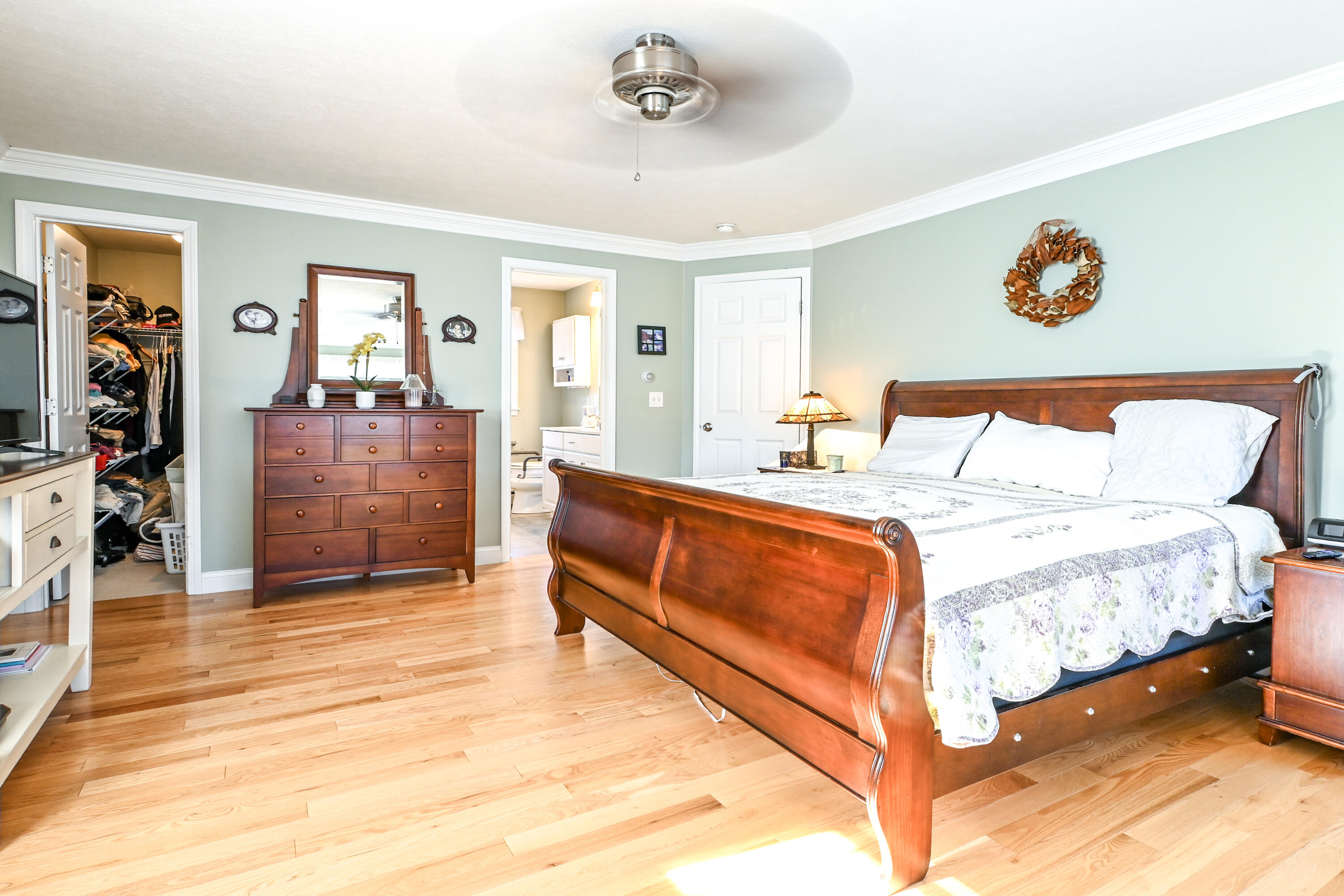 28 East Wind Drive Buxton ME 04093