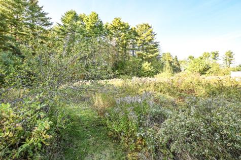 28 East Wind Drive Buxton ME 04093