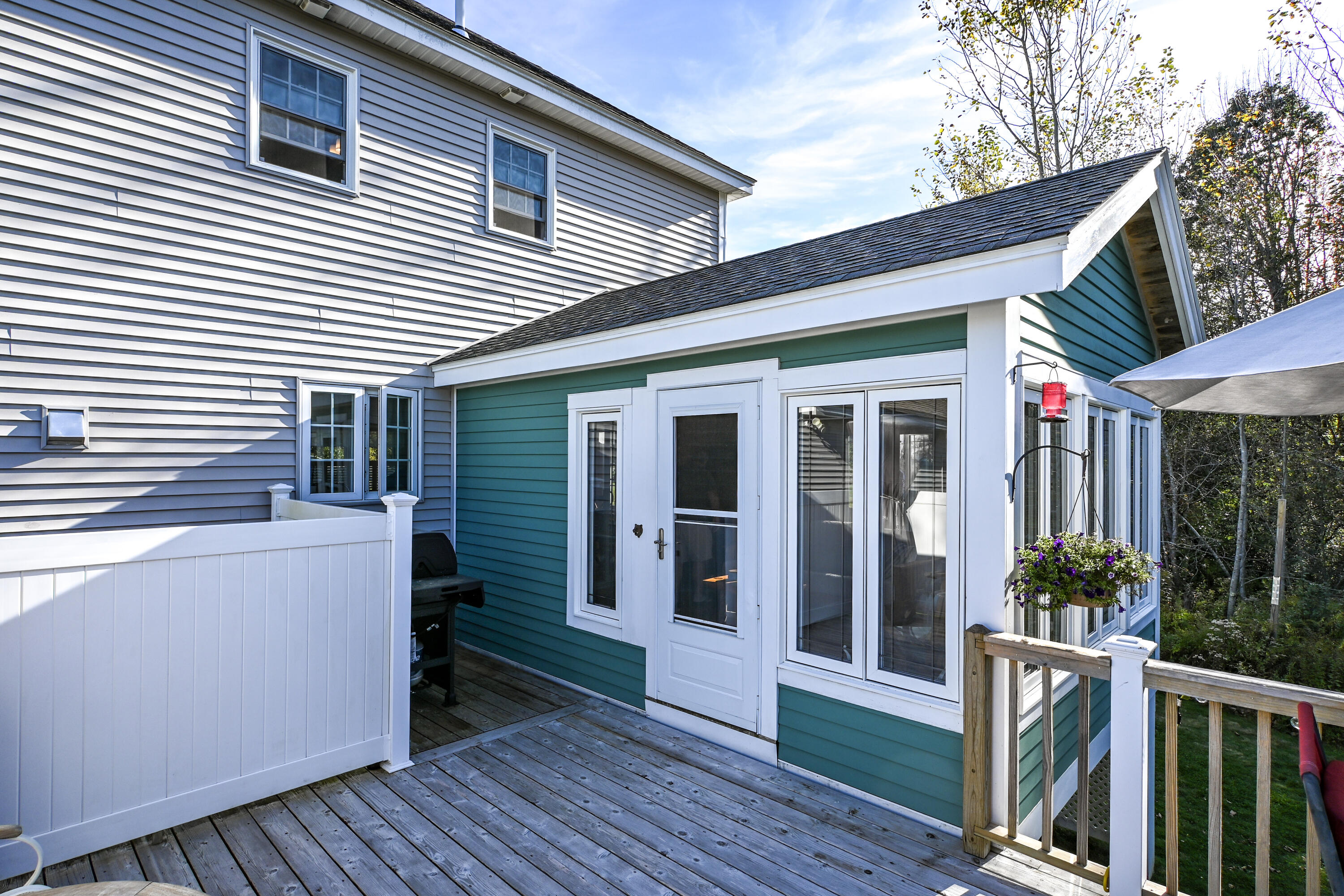 28 East Wind Drive Buxton ME 04093