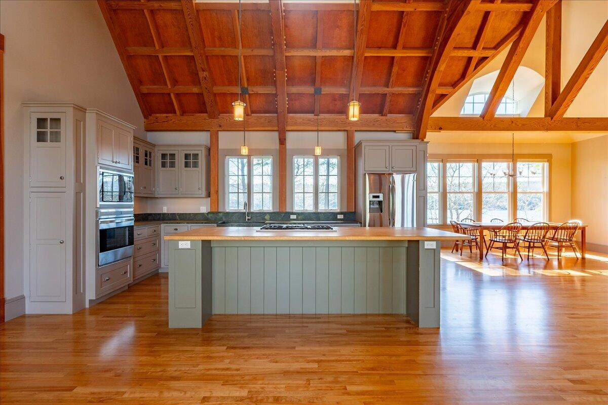 16 Glidden Ledge Road South Bristol ME 04568