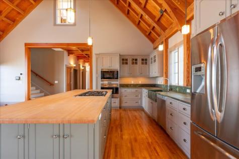 16 Glidden Ledge Road South Bristol ME 04568