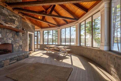 16 Glidden Ledge Road South Bristol ME 04568