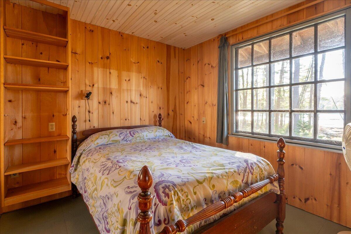 16 Glidden Ledge Road South Bristol ME 04568