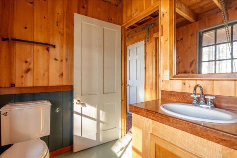 16 Glidden Ledge Road South Bristol ME 04568