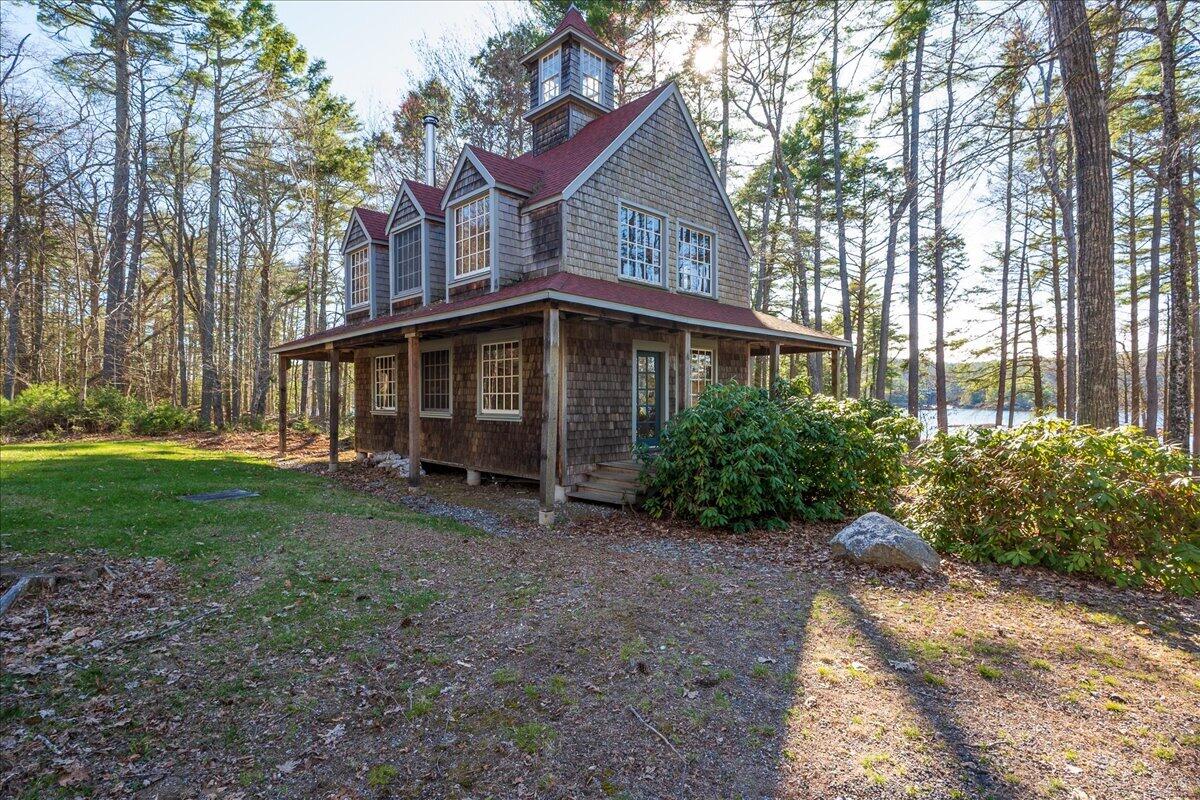 16 Glidden Ledge Road South Bristol ME 04568