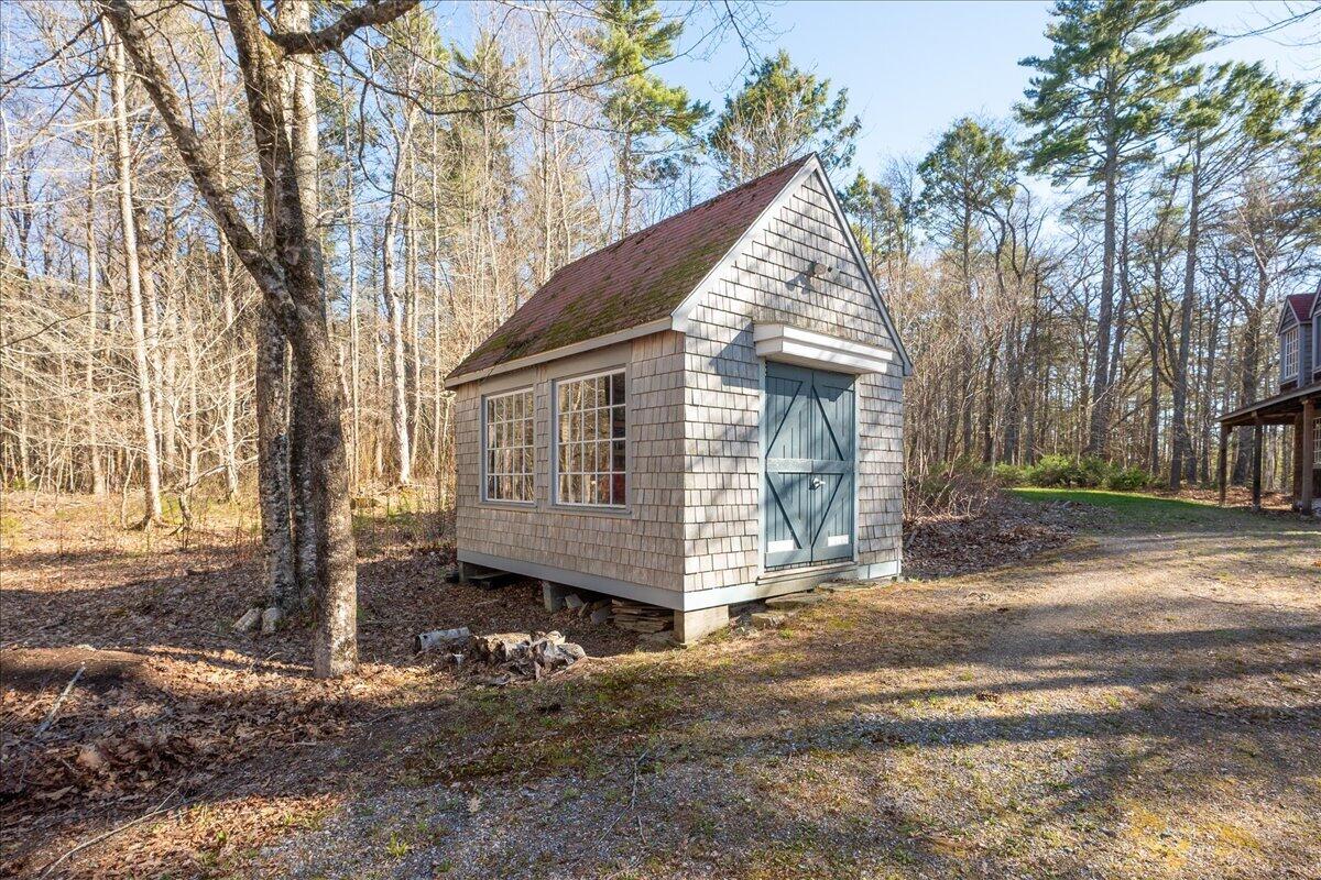 16 Glidden Ledge Road South Bristol ME 04568