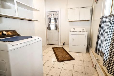 40 Pine Street Dixfield ME 04224