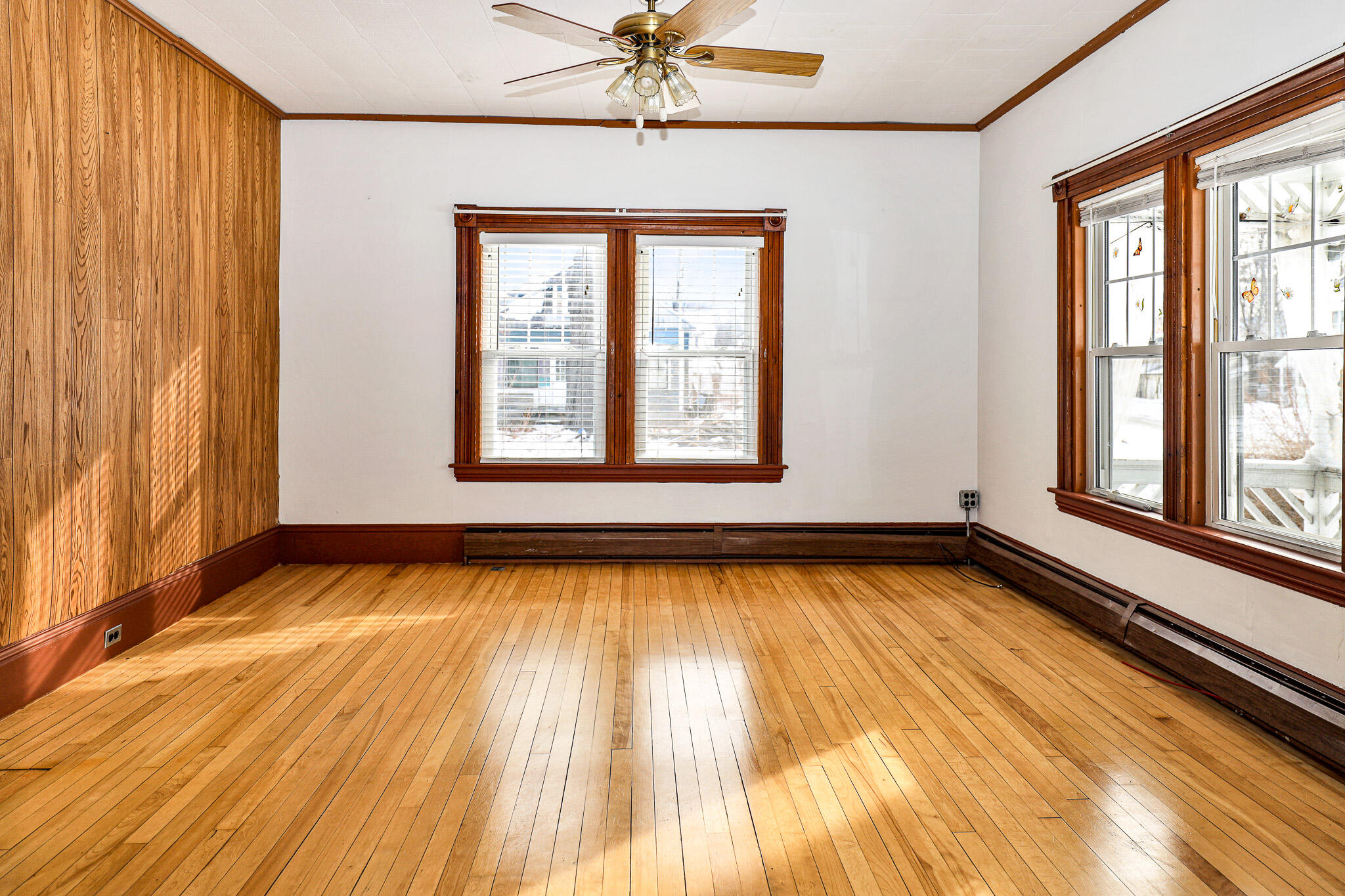 40 Pine Street Dixfield ME 04224