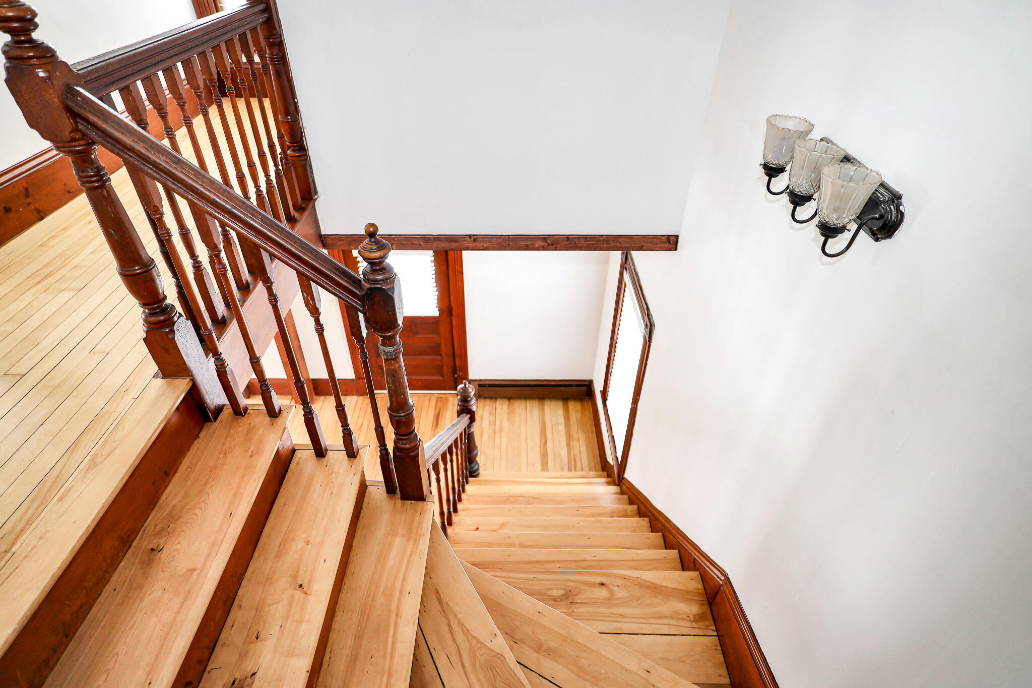 40 Pine Street Dixfield ME 04224