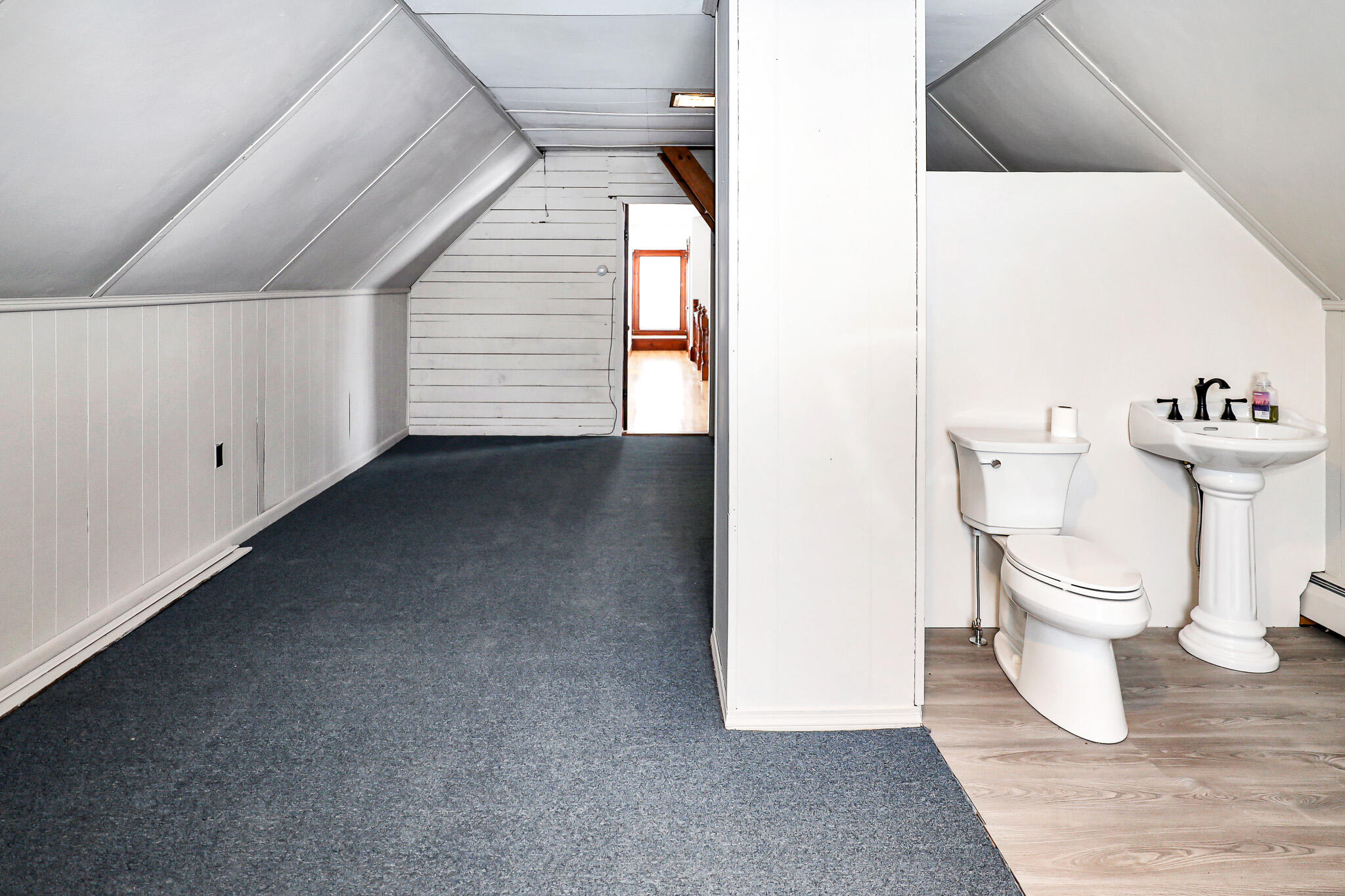 40 Pine Street Dixfield ME 04224