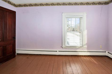 40 Pine Street Dixfield ME 04224