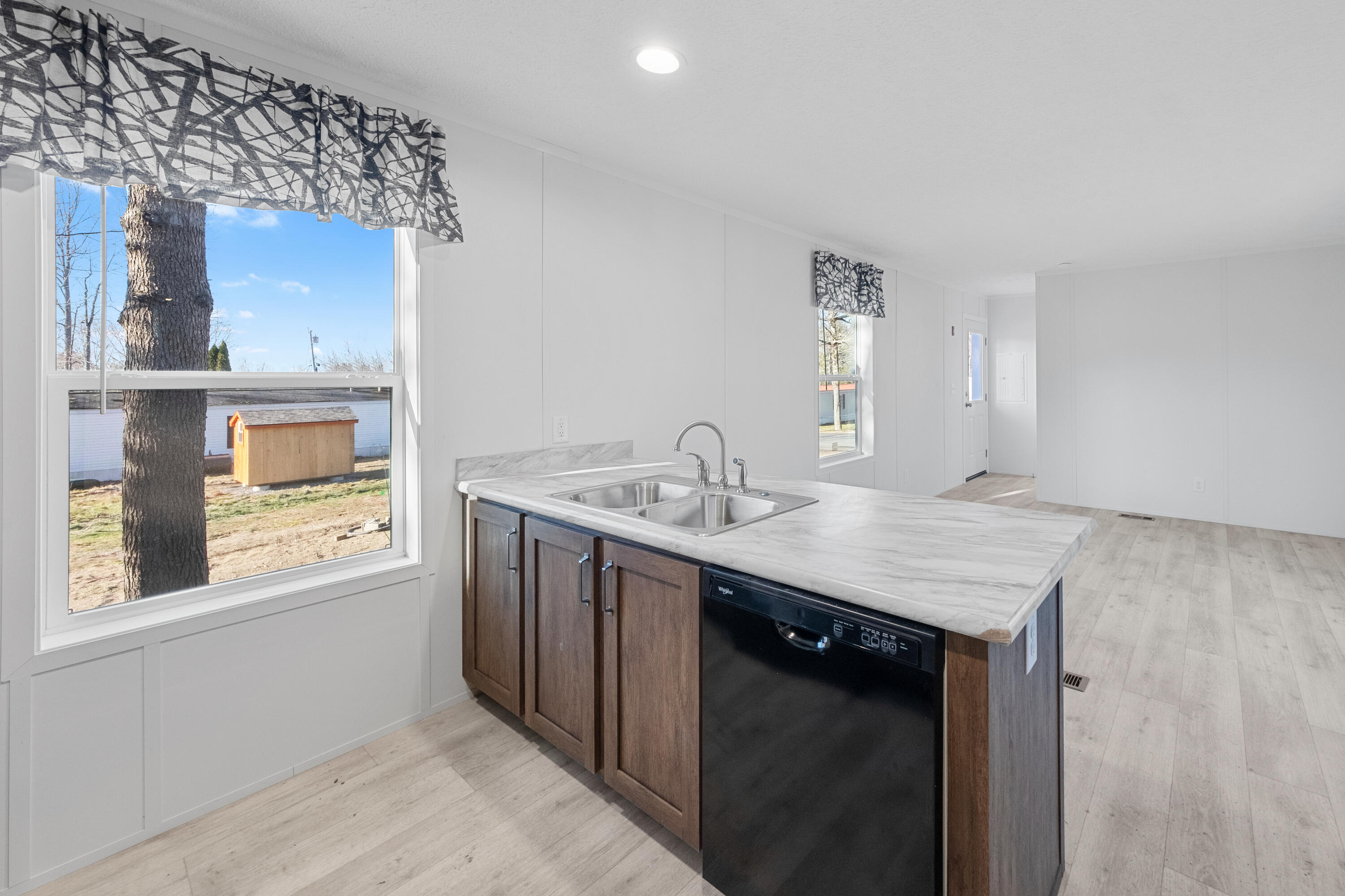 970 Gardiner Road Wiscasset ME 04578