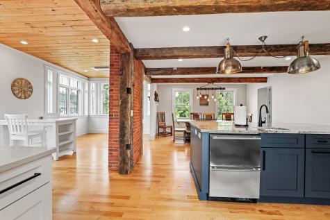 102 Main Street Belgrade ME 04917