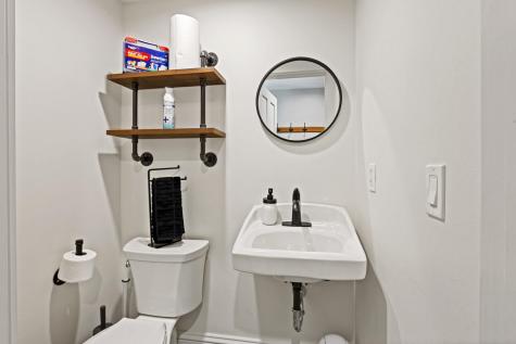 102 Main Street Belgrade ME 04917