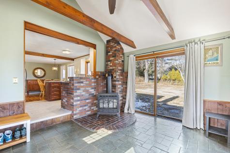 3 Willow Lane Cumberland ME 04021