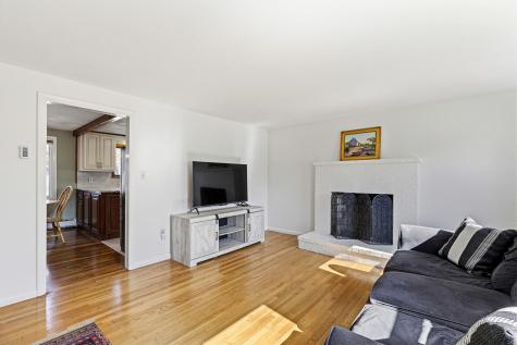 3 Willow Lane Cumberland ME 04021