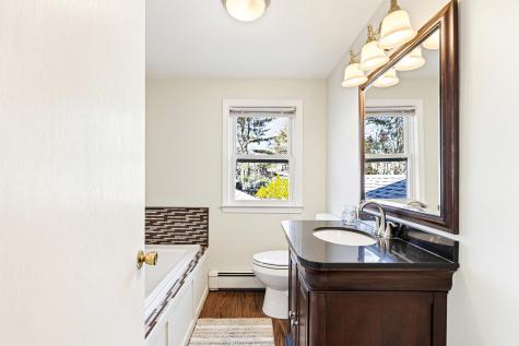 3 Willow Lane Cumberland ME 04021