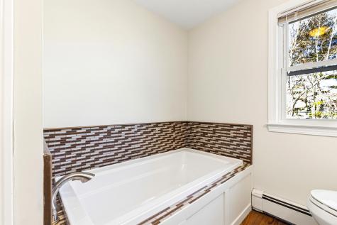 3 Willow Lane Cumberland ME 04021