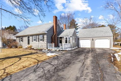 3 Willow Lane Cumberland ME 04021