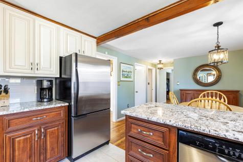 3 Willow Lane Cumberland ME 04021