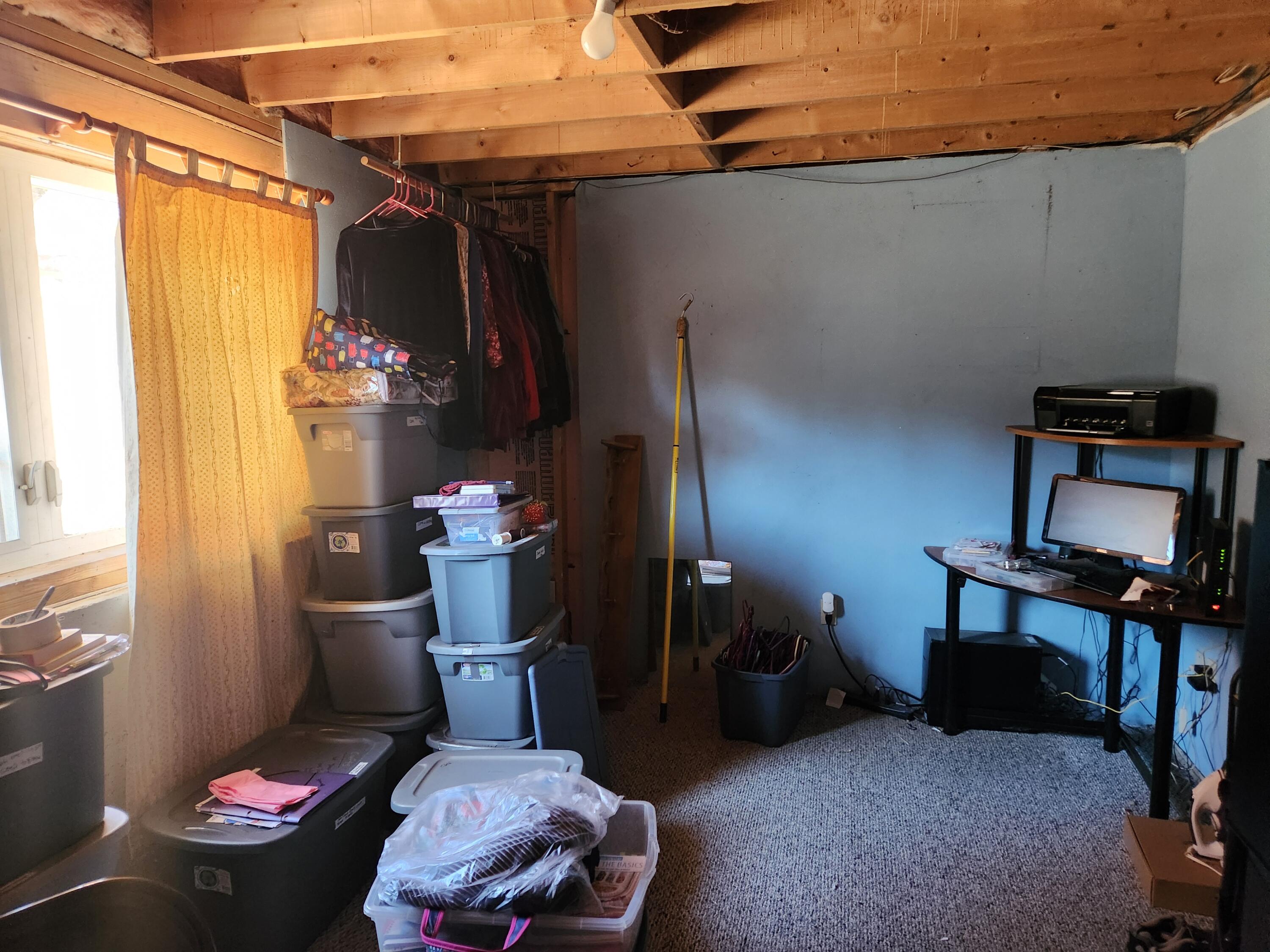 5 Pine Ridge Road Paris ME 04281