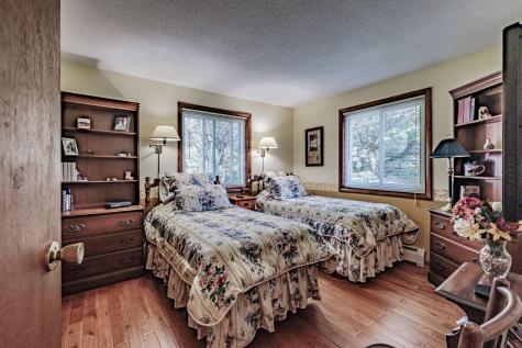 374 West Elm Street Yarmouth ME 04096