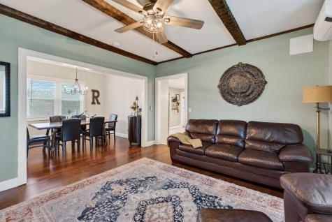 376 S Belfast Avenue Augusta ME 04330