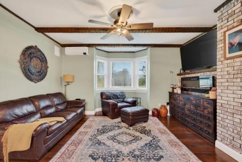 376 S Belfast Avenue Augusta ME 04330